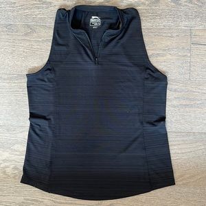 Quarter zip golf tee